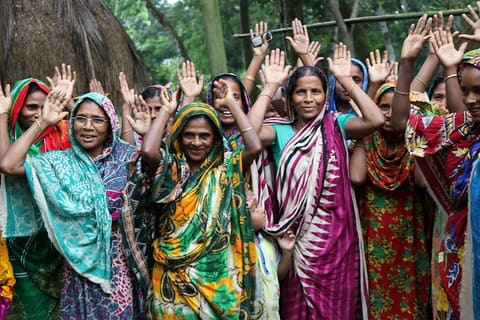 Womens Group, Bangladesh. Photo: Carrie McCloud, ACDI/VOCA.