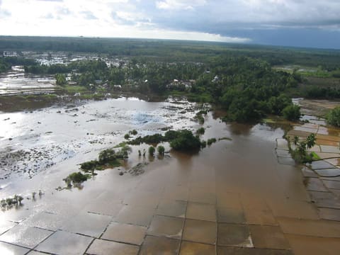 Aceh Tsunami 254