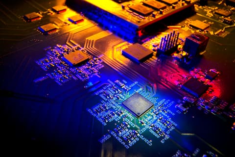 Low-Level RF Controller for Magnetron