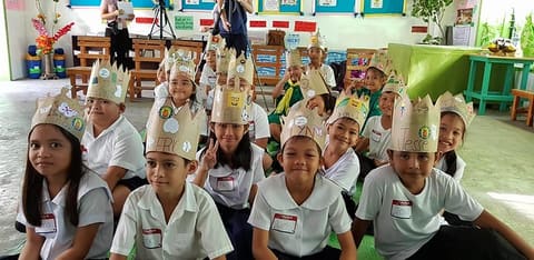 USAID Mission Director Lawrence Hardy II Leads Turnover of Tablet Computers to DepEd Officials