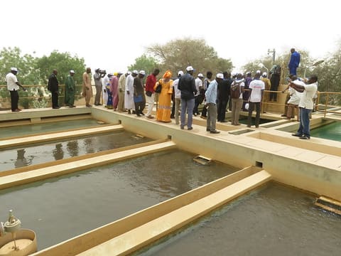 Visite de la station de pompage de Mopti