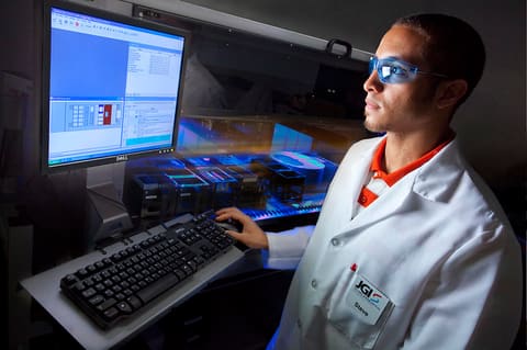 DNA sample picotiter plate preparation