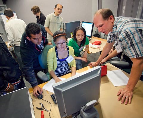 Computing Sciences outreach program for high school students