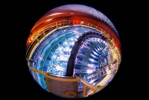 Saturn Arc