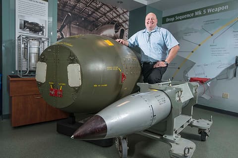 20151015 - Sandia - bomb guy_edited