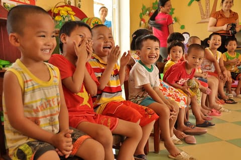 USAID Delivers Deworming Medication to Kindergartners in Nam Dinh Province