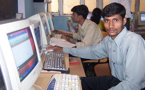 Computer-Based Training for New Delhi Youth