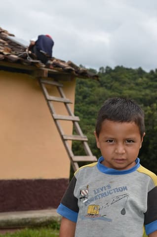 Installation of solar panel in Rodeo El Pinal, Gracias (Lempira)