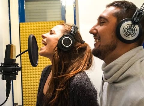 Grupa muzičara iz Lazarevca pod nazivom SFRJ bend već 10 godina okuplja mlade sa ciljem povezivanja mladih i promocije pozitivnih vrednosti, tolerancije i ljubavi i dokazivanja da muzika ruši sve granice između ljudi.